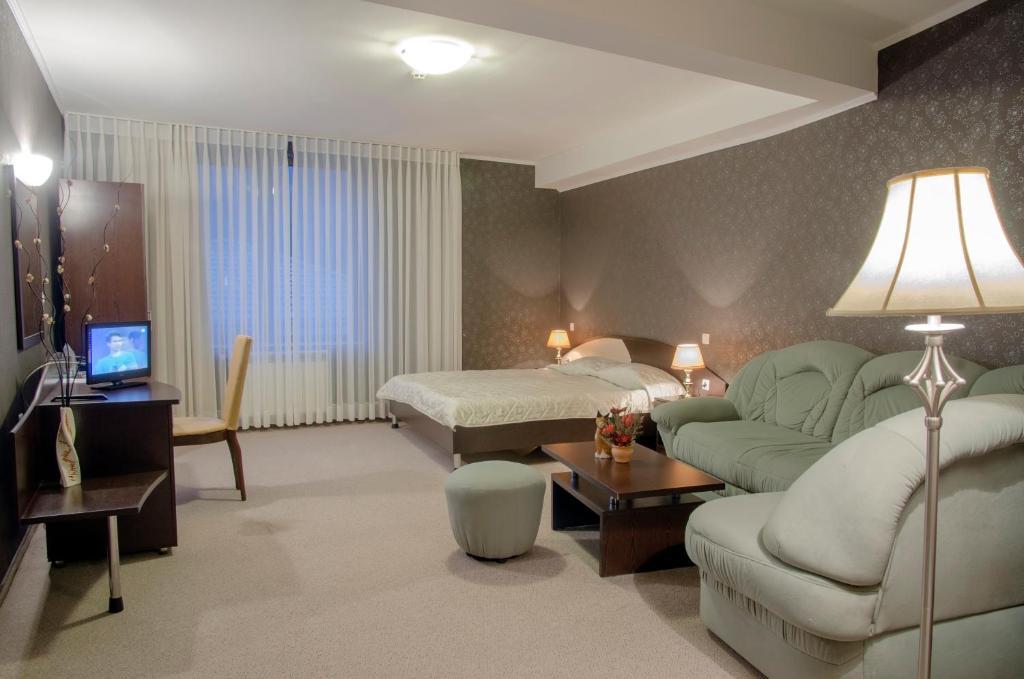 Luxor Hotel Smolyan Phòng bức ảnh