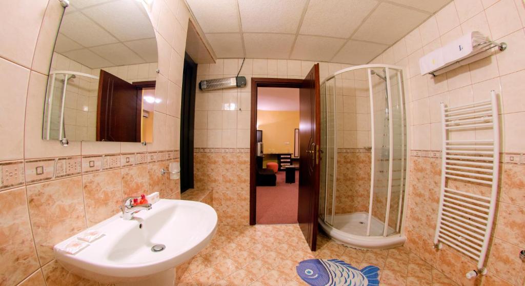 Luxor Hotel Smolyan Phòng bức ảnh
