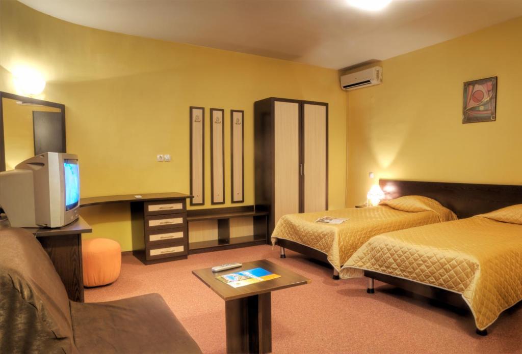 Luxor Hotel Smolyan Phòng bức ảnh